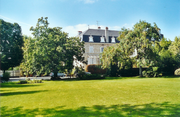 Chateau d Etroyes a Mercurey